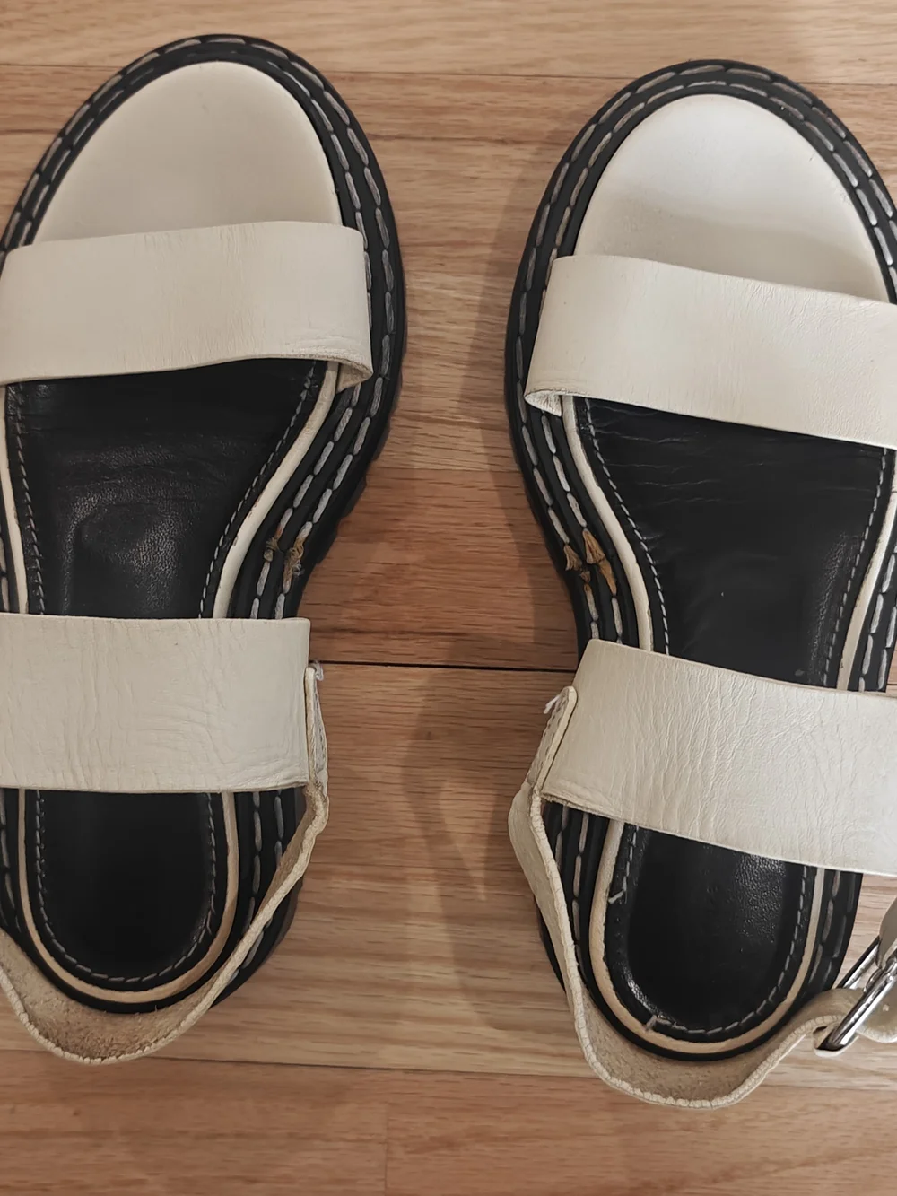 Proenza Schouler Lug-Sole Leather Sandals - Cream Color